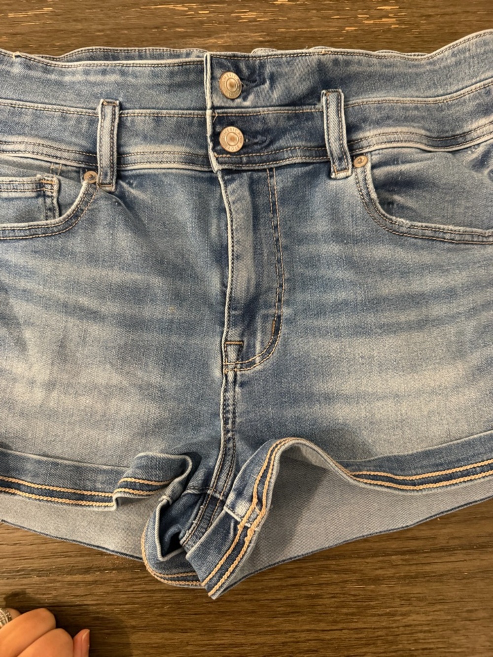 American Eagle Outfitters Light Blue Denim Jean Shorts - Picture 2 of 8
